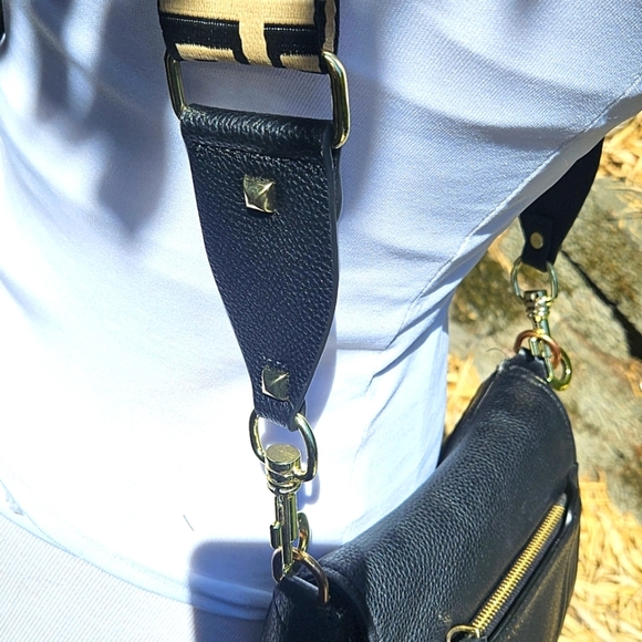 MARC JACOBS Empire City Messenger Pebbled Leather Crossbody Bag Guitar Strap - Picture 5 of 13